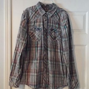 BKE Vintage tailored fit with snaps. Size L.